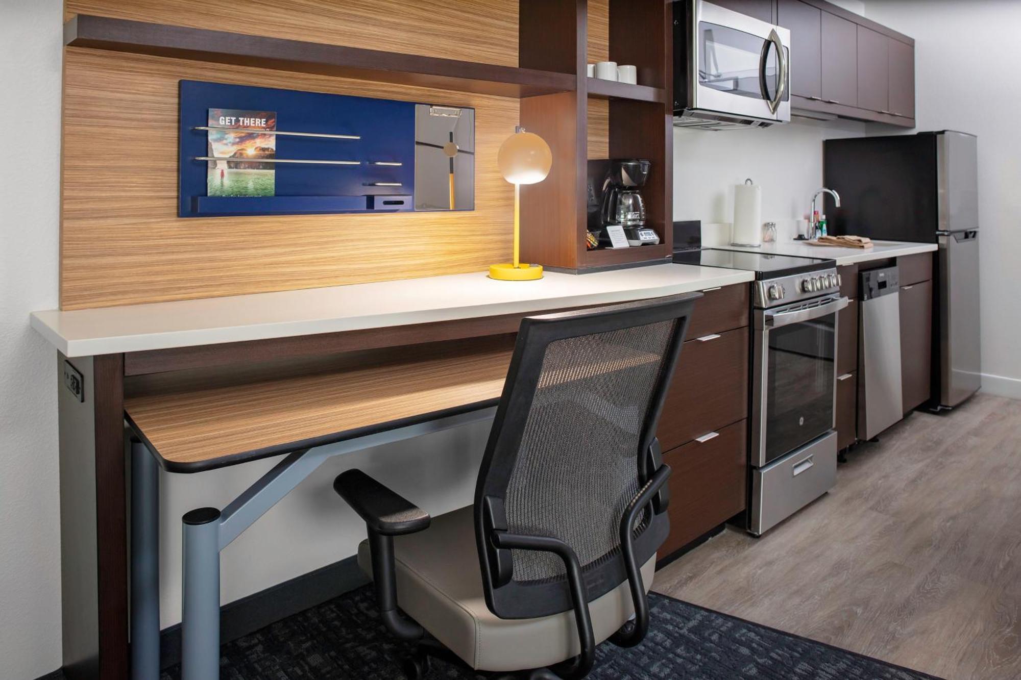 Towneplace Suites By Marriott Orlando Airport Bagian luar foto